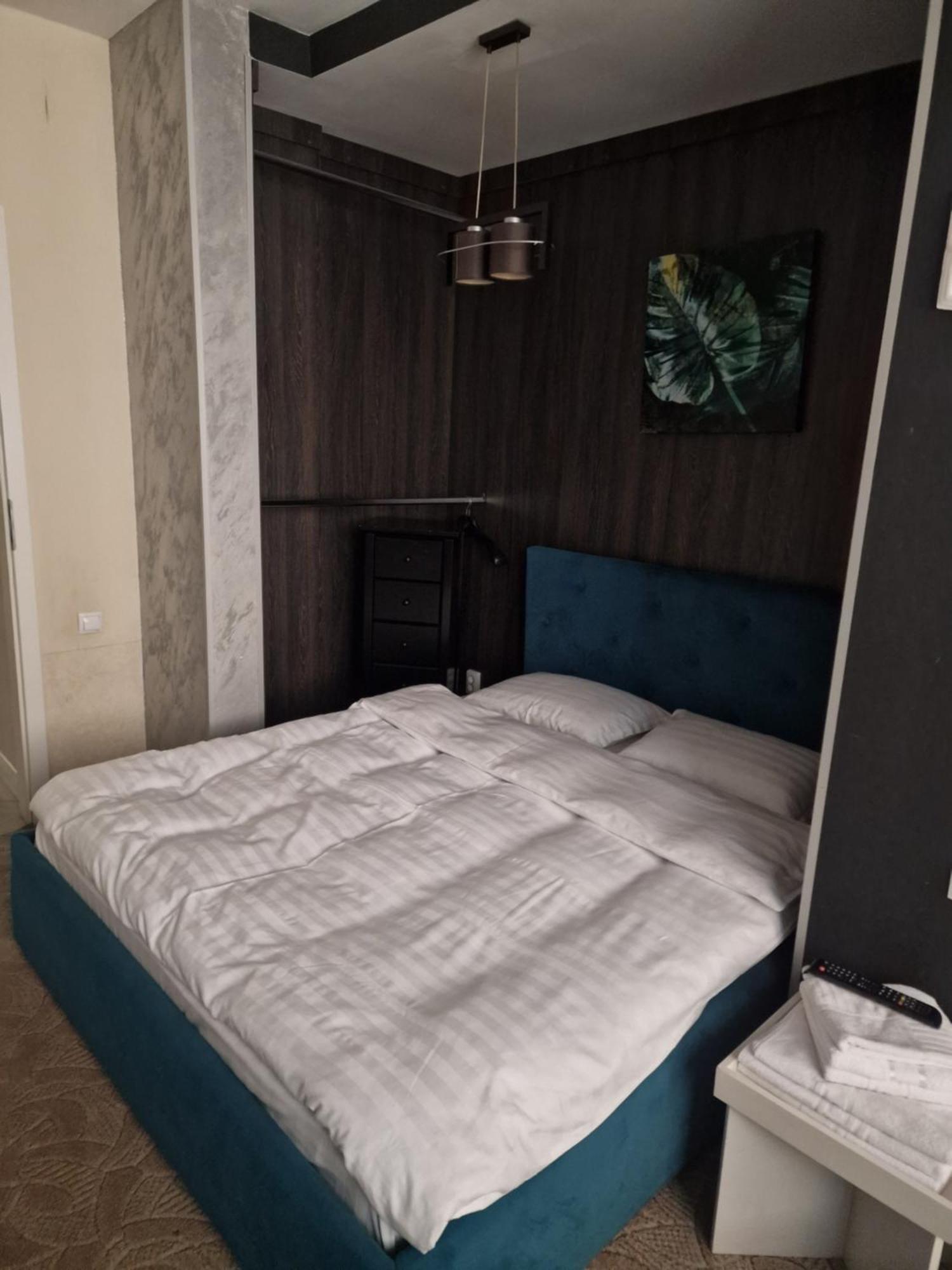 Galaţi Hotel Jolie Apartments חדר תמונה